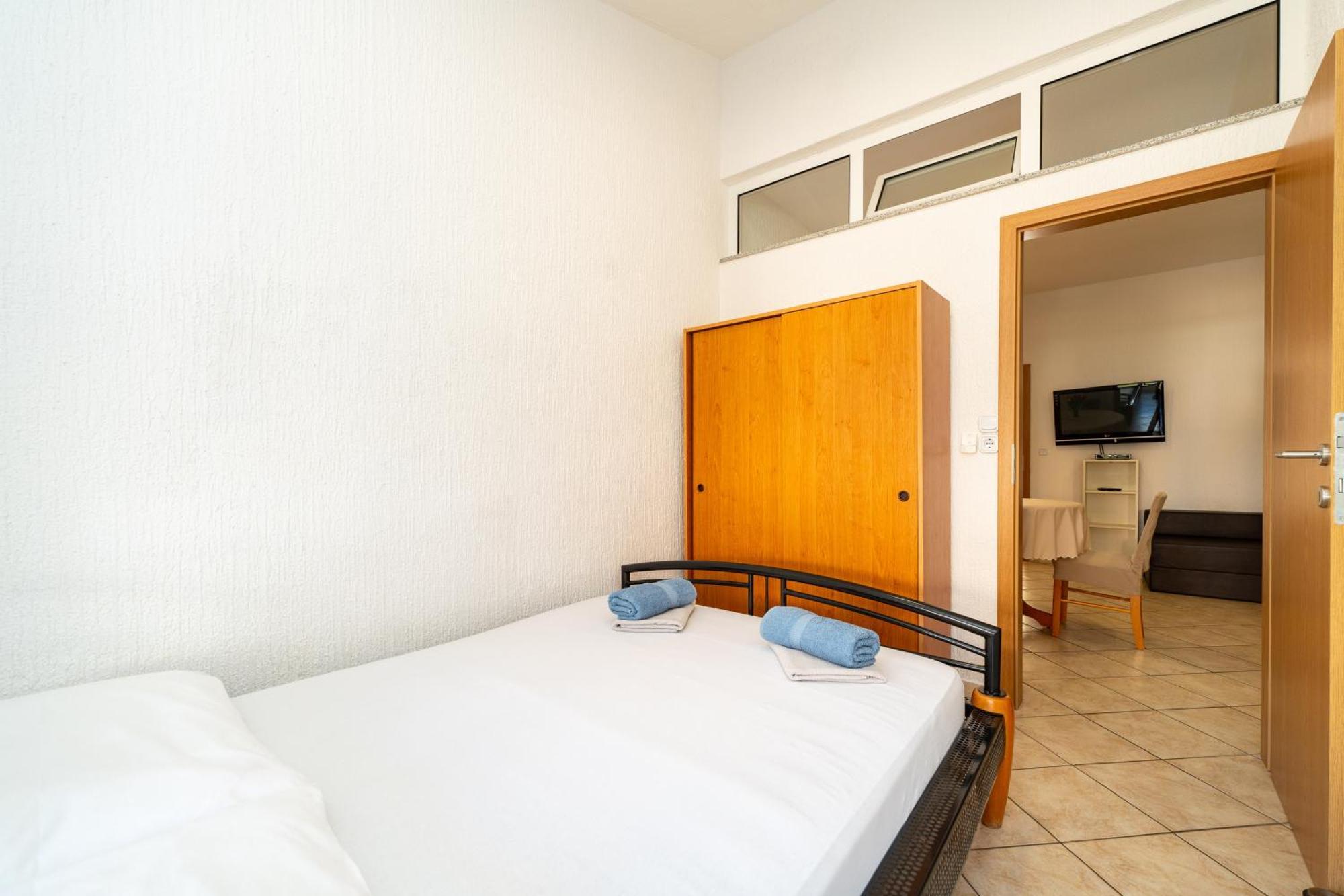 Apartments Cvetka 诺瓦利娅 外观 照片