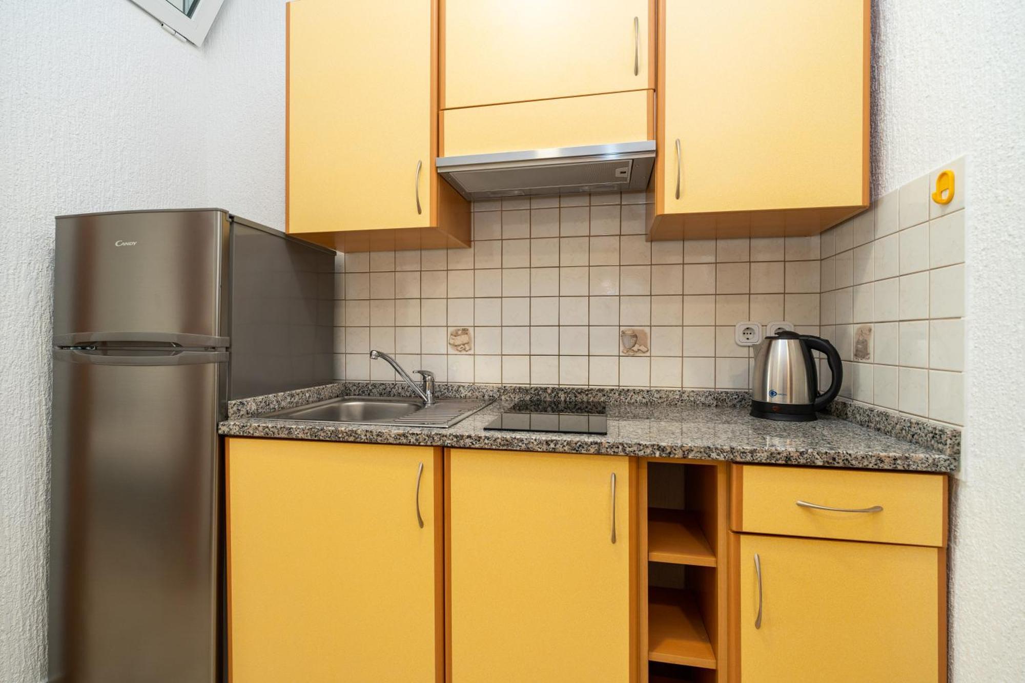 Apartments Cvetka 诺瓦利娅 外观 照片